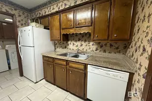 6533 Cedar Bend Ct, Mobile, AL 36608 - Photo 9