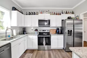 10015 Bridgewater Dr, Theodore, AL 36582 - Photo 11