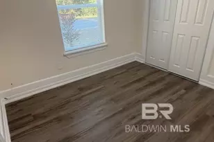 18705 Florida St, Robertsdale, AL 36567 - Photo 7