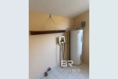 18705 Florida Street, Robertsdale, AL 36567 - Photo 9