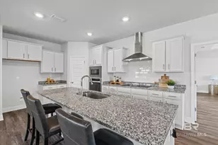 21581 Burney Rd, Fairhope, AL 36532 - Photo 7