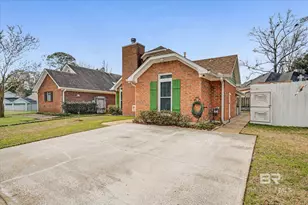 2120 Panorama Dr, Mobile, AL 36609 - Photo 3