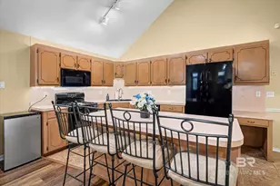 2120 Panorama Dr, Mobile, AL 36609 - Photo 7