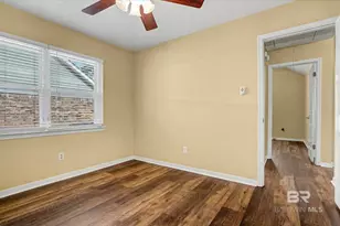 2120 Panorama Dr, Mobile, AL 36609 - Photo 15