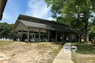 301 Riverbend Dr, Mobile, AL 36605 - Photo 17