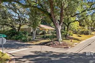 115 Pecan Ave, Fairhope, AL 36532 - Photo 31