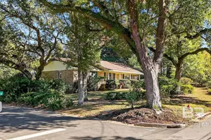 115 Pecan Ave, Fairhope, AL 36532 - Photo 1