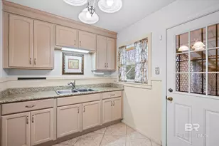 106 Esplanade Ave, Mobile, AL 36606 - Photo 7