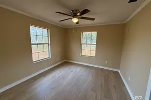 1213 N Pine St, Foley, AL 36535 - Photo 7