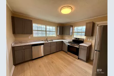 1213 N Pine Street, Foley, AL 36535 - Photo 5