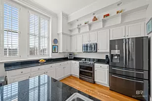 753 St Francis St, Mobile, AL 36602 - Photo 11