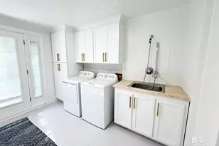 217 S Mobile St, Fairhope, AL 36532 - Photo 17