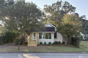 217 S Mobile St, Fairhope, AL 36532 - Photo 1