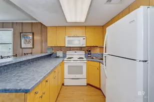 700 W Beach Blvd, Gulf Shores, AL 36542 - Photo 9