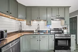 22897 Lincoln St, Robertsdale, AL 36567 - Photo 11