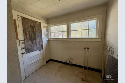 4060 Dickson Lane, Mobile, AL 36618 - Photo 9