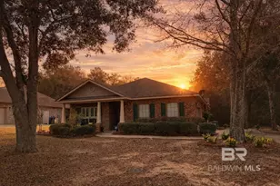 1090 Melbourne Ct, Foley, AL 36535 - Photo 1