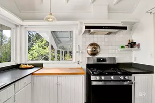 662 Fairhope Ave, Fairhope, AL 36532 - Photo 15