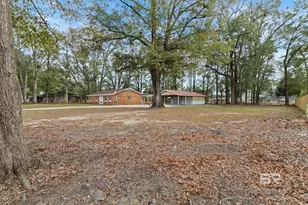 101 Duncan St, East Brewton, AL 36426 - Photo 5