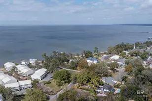 713 S Mobile St, Fairhope, AL 36532 - Photo 5