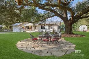 9407 Twin Beech Rd, Fairhope, AL 36532 - Photo 1