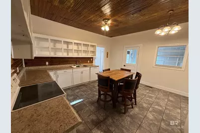 401 Hall Avenue, Bay Minette, AL 36507 - Photo 13