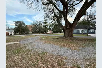 401 Hall Avenue, Bay Minette, AL 36507 - Photo 53