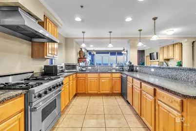 527 E Beach Boulevard #201, Gulf Shores, AL 36542 - Photo 7