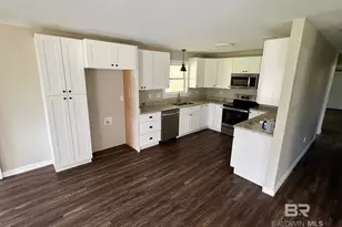 2102 Hand Ave, Bay Minette, AL 36507 - Photo 3