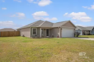 207 Lakefront Cir, Summerdale, AL 36580 - Photo 3