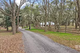 15558 Hidden Oak Trl, Foley, AL 36535 - Photo 3