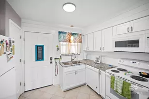 728 W Beach Blvd, Gulf Shores, AL 36542 - Photo 7