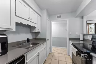 512 Lake Forest Blvd, Daphne, AL 36526 - Photo 11
