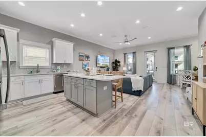 521 E 1st Avenue #B, Gulf Shores, AL 36542 - Photo 9