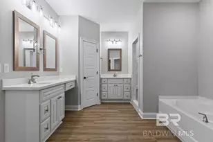 10174 Grady Ln, Mobile, AL 36695 - Photo 9