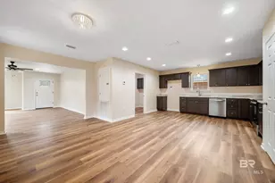 228 W 16th St, Bay Minette, AL 36507 - Photo 13