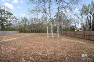 228 W 16th St, Bay Minette, AL 36507 - Photo 5