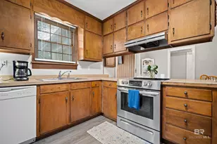 4719 Oxford Dr, Mobile, AL 36618 - Photo 9