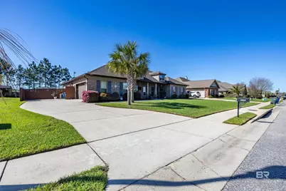 2089 Bourbon Street, Foley, AL 36535 - Photo 3