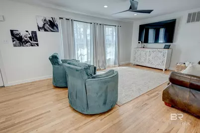 402 W Magnolia Avenue, Foley, AL 36535 - Photo 7