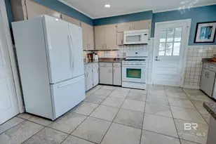 402 W Magnolia Ave, Foley, AL 36535 - Photo 13