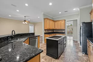 704 Edinburgh Ave, Foley, AL 36535 - Photo 15