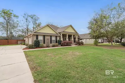 704 Edinburgh Avenue, Foley, AL 36535 - Photo 3