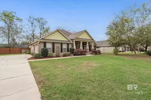 704 Edinburgh Ave, Foley, AL 36535 - Photo 3