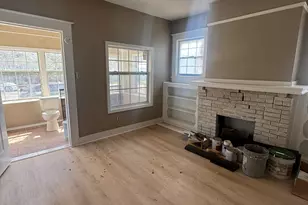 227 E Elm St, Prichard, AL 36610 - Photo 9