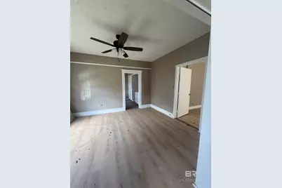 227 E Elm Street, Prichard, AL 36610 - Photo 11
