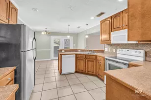 225 Denise Ln, Spanish Fort, AL 36527 - Photo 11