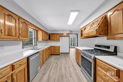 5225 Persons Drive, Mobile, AL 36618 - Photo 11