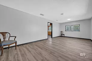 5225 Persons Dr, Mobile, AL 36618 - Photo 15