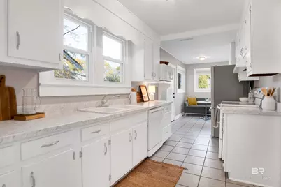 160 Emogene Place, Mobile, AL 36606 - Photo 9